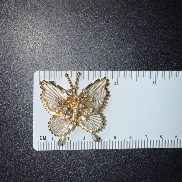 Monet Gold Butterfly Wire Wrap & Clear Rhinestones Pin Brooch Vintage - Picture 4 of 6